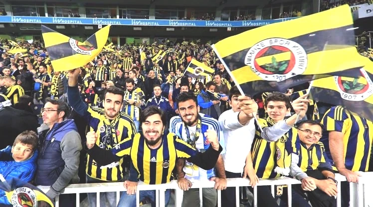 Ve Fenerbahçe Transfer Sessizliğini Bozdu! 5 Yıllık İmzalar Atıldı - Resim: 2