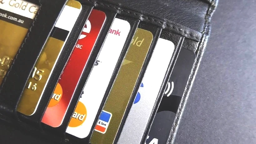Kredi Kartı Kullananlar Dikkat! Bankalar Taksit Sayısını ve Nakit Avans Limitini Değiştiriyor - Resim: 2