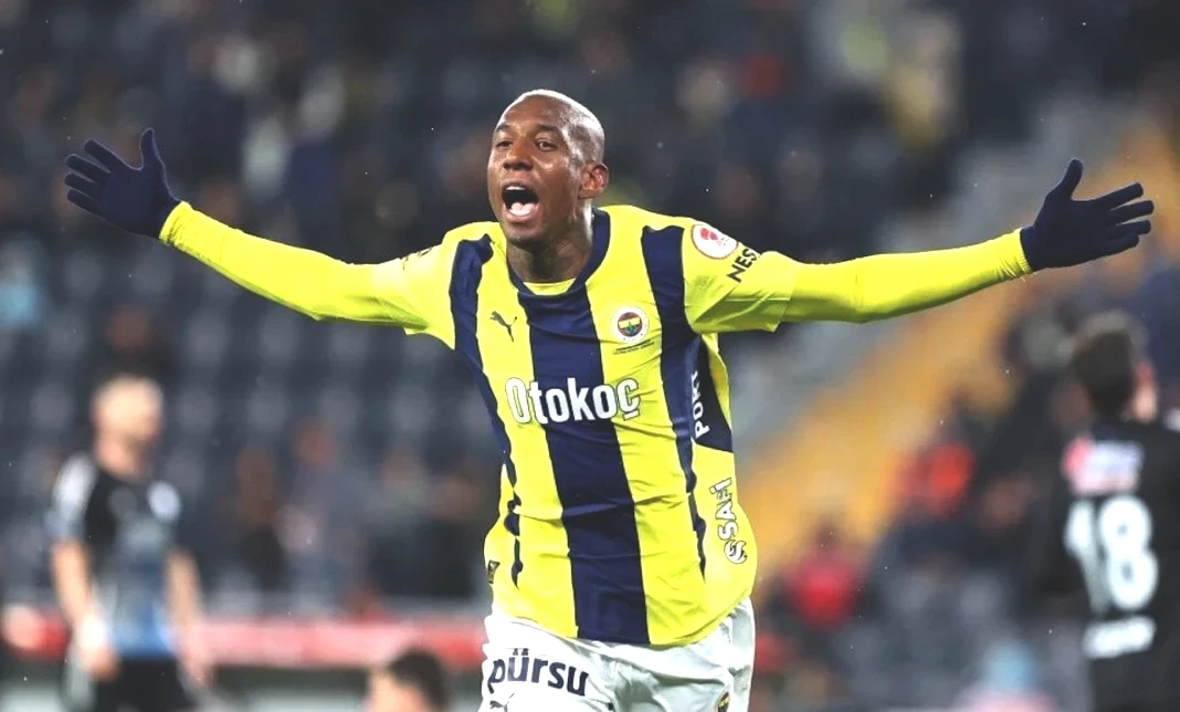 talisca-nin-oynamak-istedigi-54ba3-v-jpg-kopyasi-001.jpg